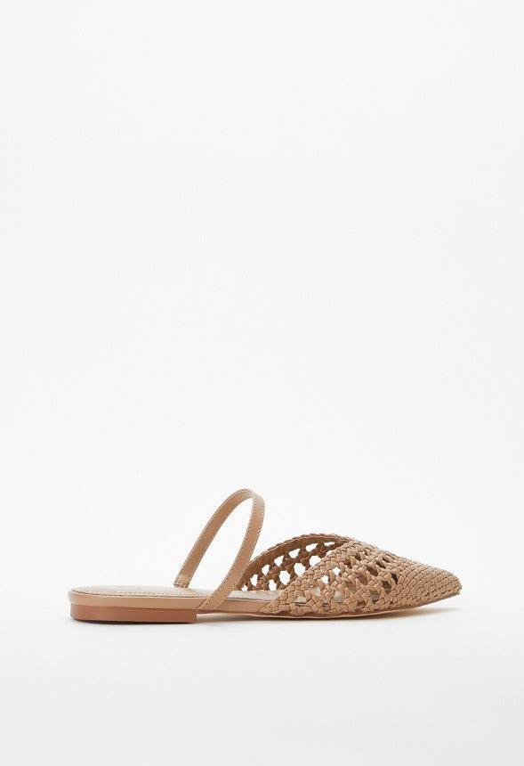 Solanna Pointed Toe Flat Taupe