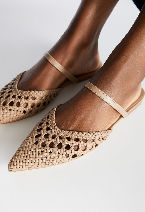 Solanna Pointed Toe Flat Taupe