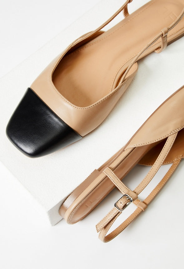Carmina Slingback Flat New Nude/ Black