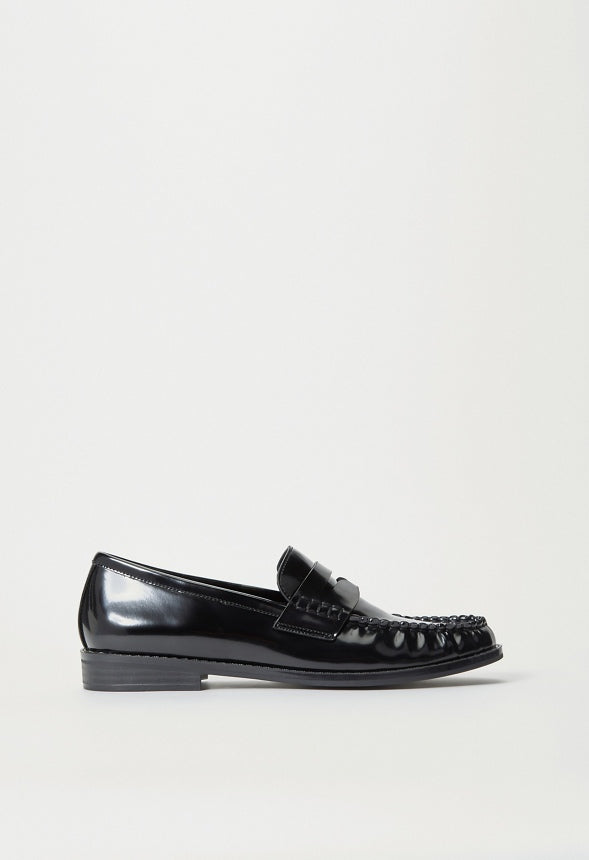 Camryn Flat Loafer Black