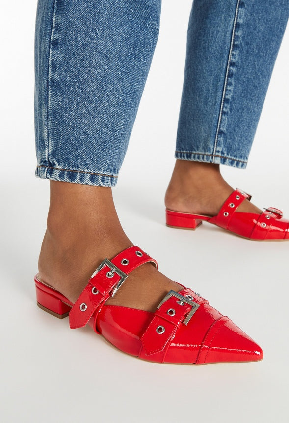 Yasmeen Flat Mule Salsa Red