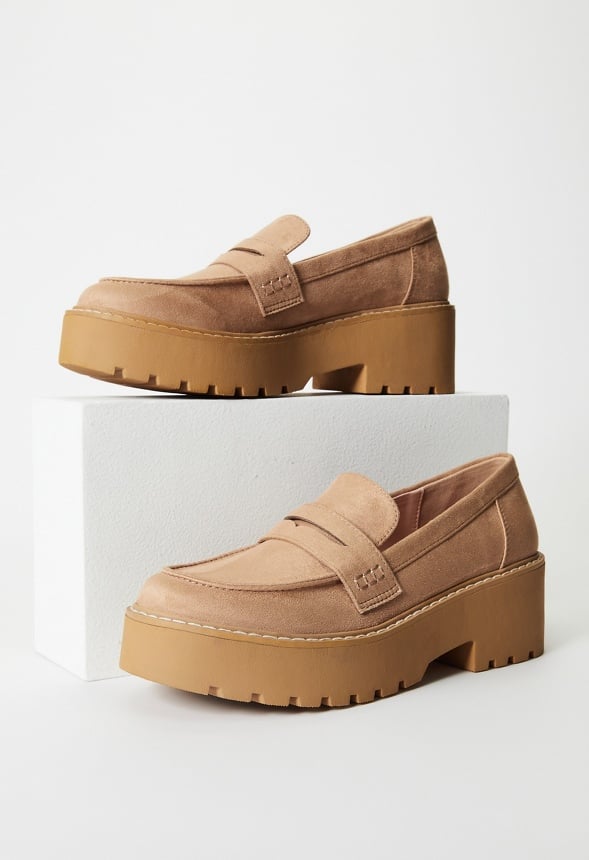 Tommie Flat Loafer Sand
