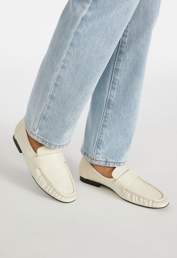 Jade Flat Loafer Birch White