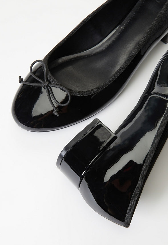 Madelaine Block Heeled Pump Black