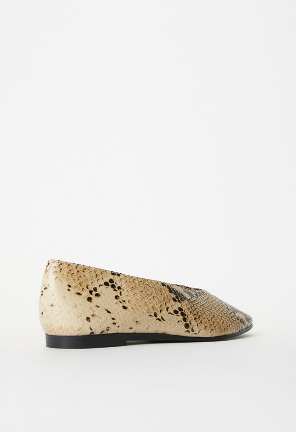 Beth Ballet Flat Natural