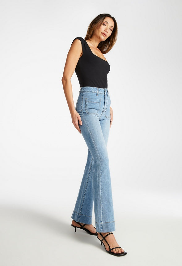 Patch Pocket Flare Leg Jeans Fray