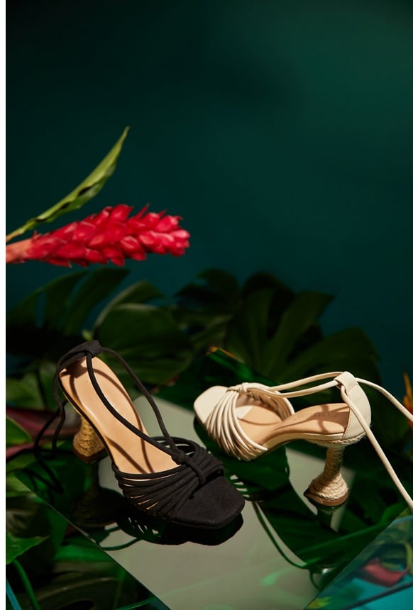 CANDIACE STRAPPY SANDAL Birch