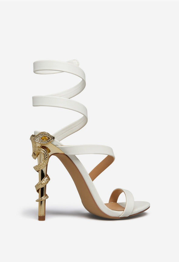 JASONIA STRAPPY SANDAL Bright White