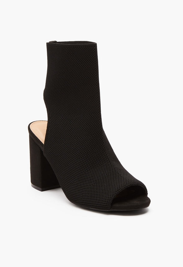 Kitty Cutout Heeled Bootie Black Caviar