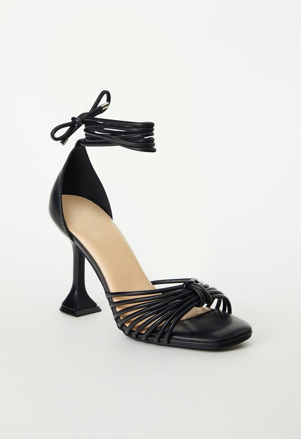 FAY STRAPPY SANDAL Black
