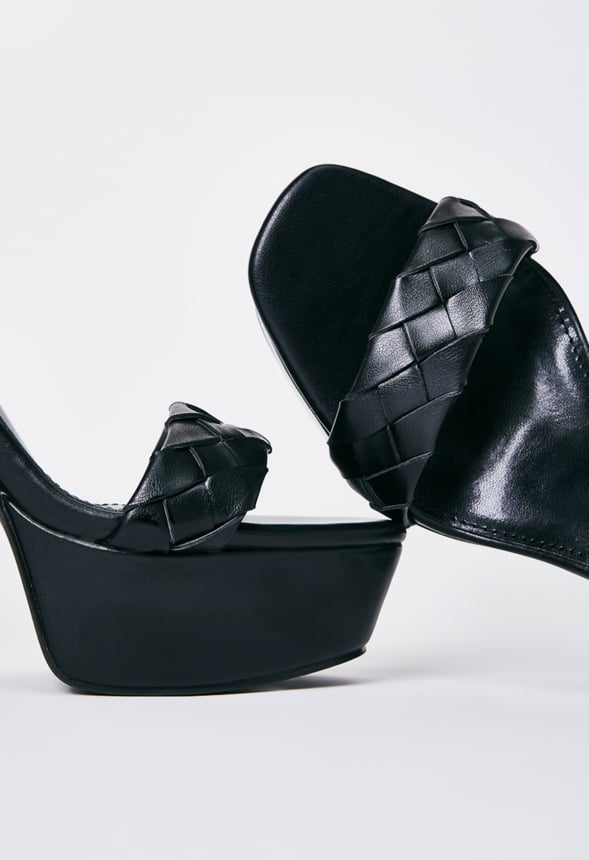 Aviva Heeled Sandal Black