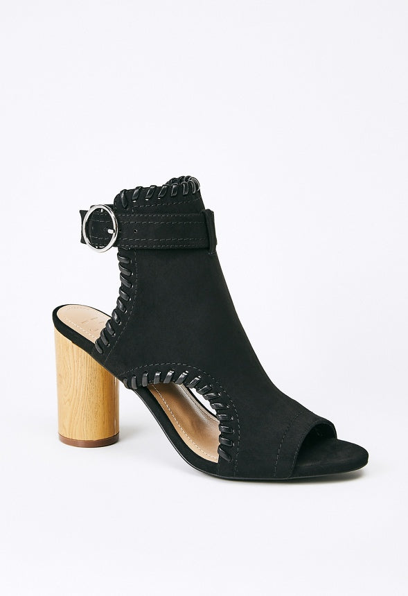 Indie Cut-Out Bootie Black