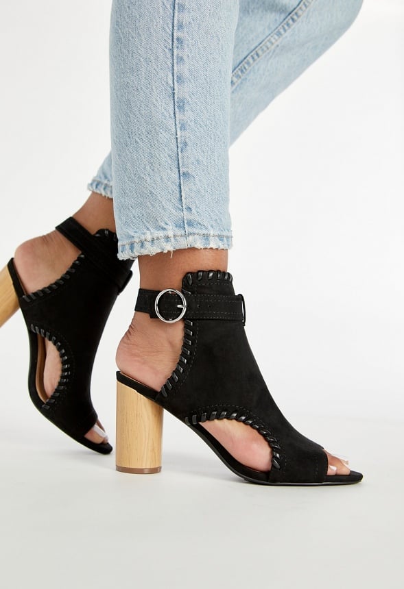 Indie Cut-Out Bootie Black