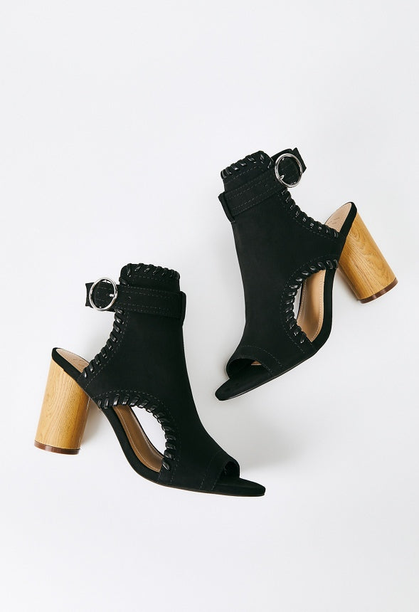 Indie Cut-Out Bootie Black