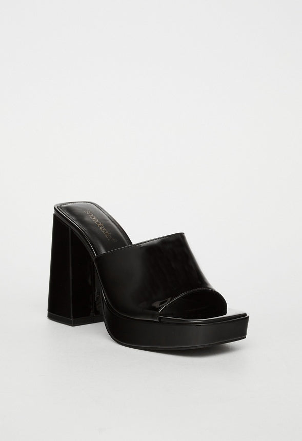 Madelyn Block Heeled Sandal Black Caviar