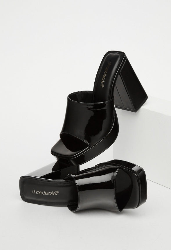 Madelyn Block Heeled Sandal Black Caviar