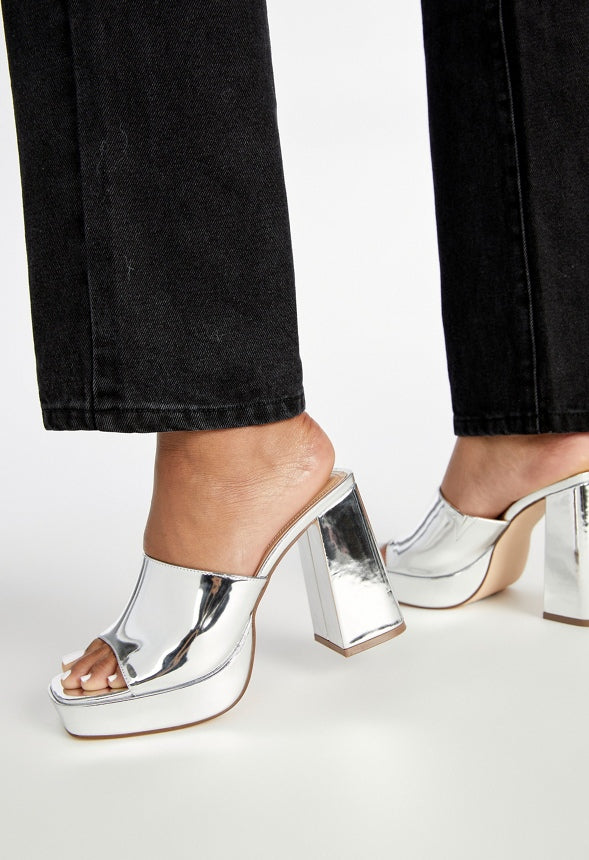 Madelyn Block Heeled Sandal Bright Silver
