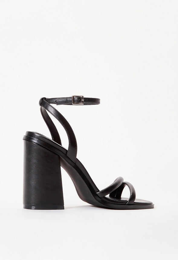 Kassia Heeled Sandal Black