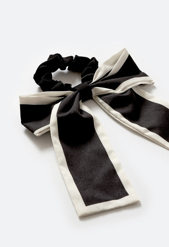 Paris Contrast Border Satin Bow Scrunchie White/ Black