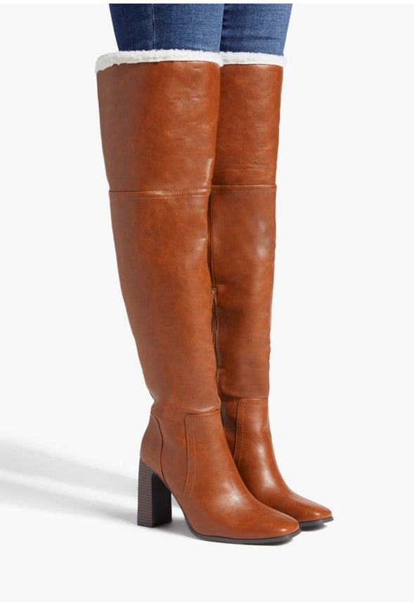 MARLOWE BLOCK HEEL BOOT Whiskey
