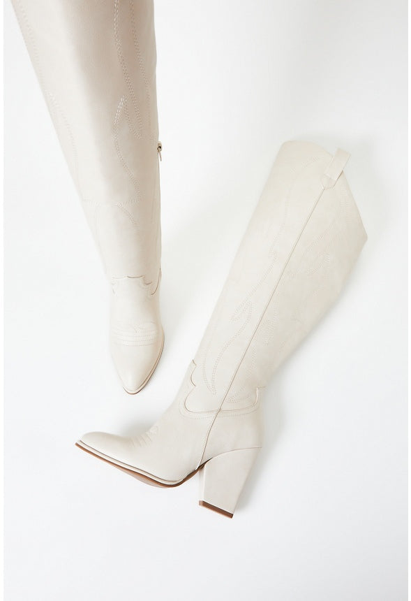 Phoenix Heeled Boot Bone