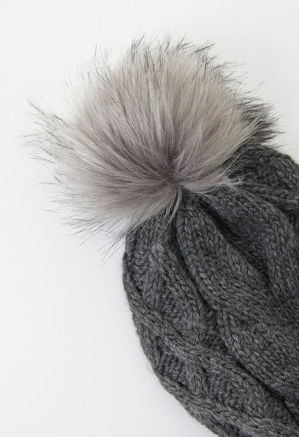 Cable Knit Pom Beanie Magnet Black