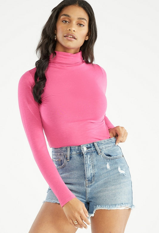 TURTLENECK TOP Fuchsia
