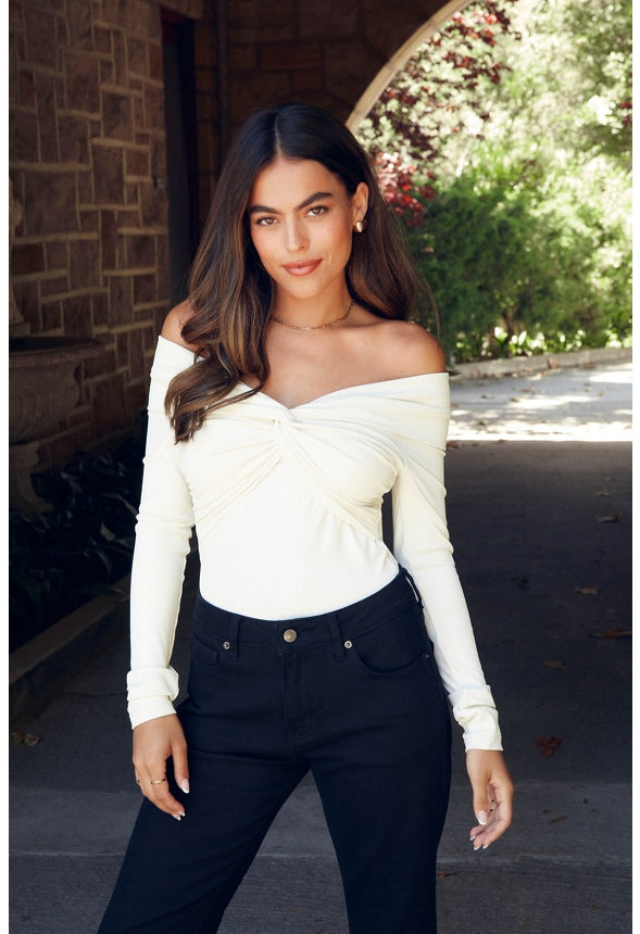 Long Sleeve Twist Top Pristine
