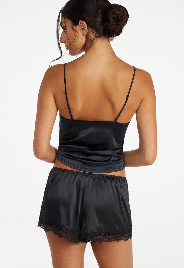 Origins Shorts Black
