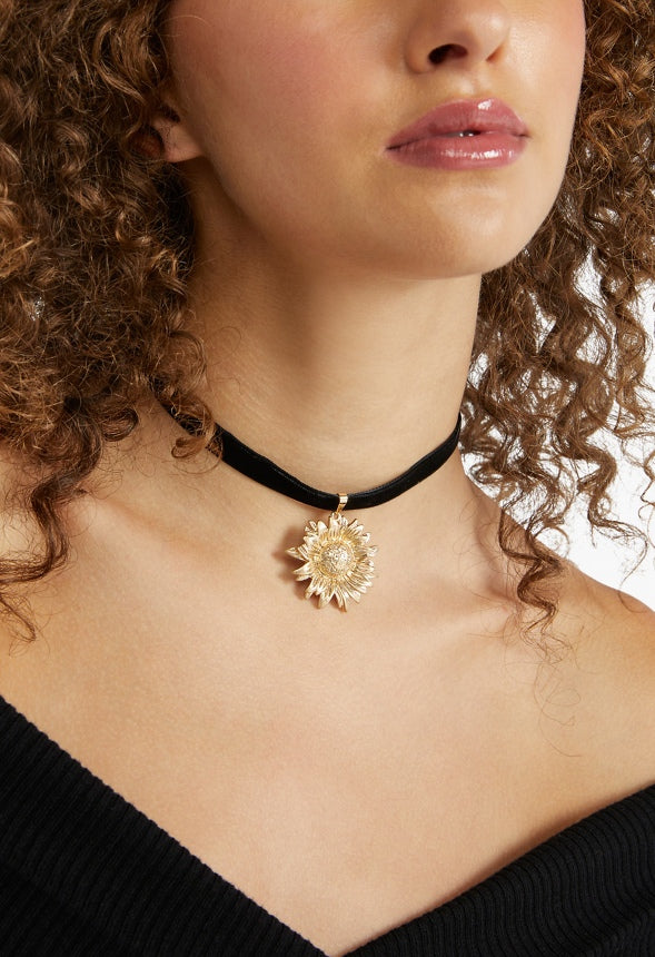 Noa Sunflower Cord Necklace Black/Gold