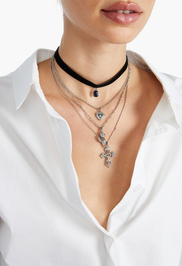Ramona Pretty Gothic Charms Layer Necklace Black/ Silver