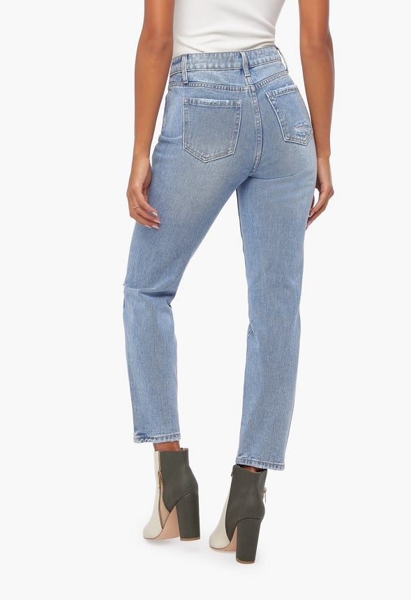 Larisa Tapered Destructed Jeans Panoramic