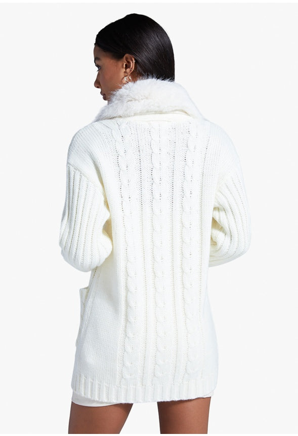 DETACHABLE FUR COLLAR BOYFRIEND CARDIGAN Marshmallow