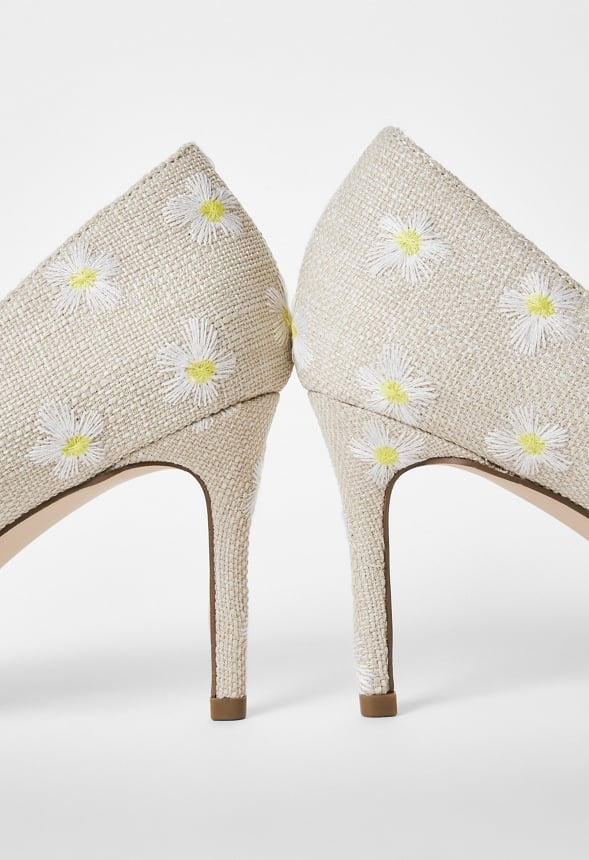 Khloy Classic Pump Natural Ditsy Floral