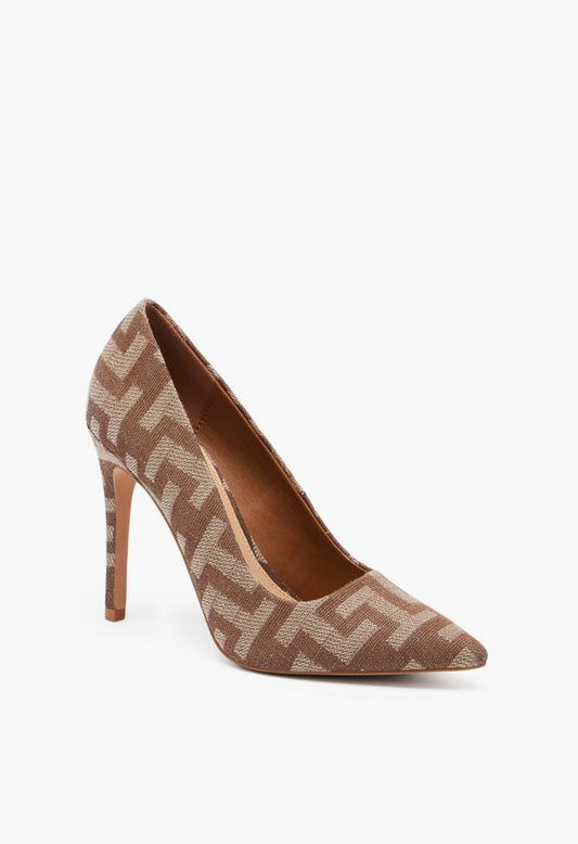 GISSELLE POINTED-TOE PUMP Brown Logo