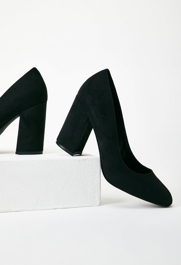 Daphne Block Heel Pump Black