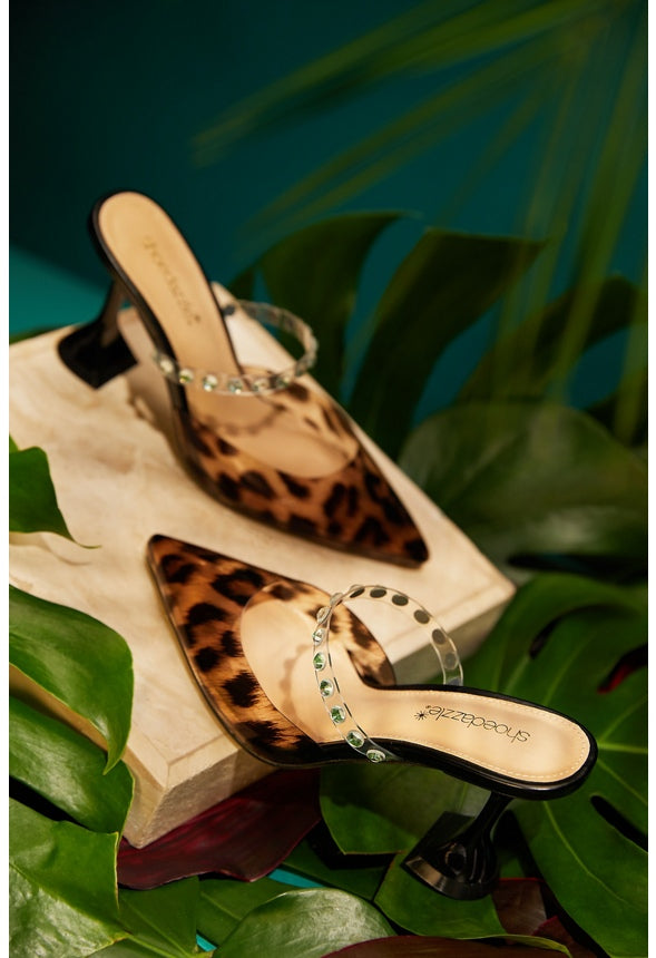 FAIZAH POINTED-TOE PUMP Leopard