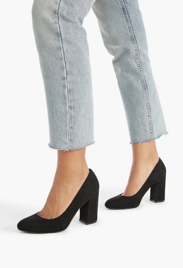 DAPHNE BLOCK HEEL PUMP Black