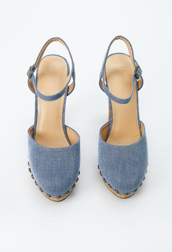 MAYA ANKLE STRAP PLATFORM PUMP Chambray