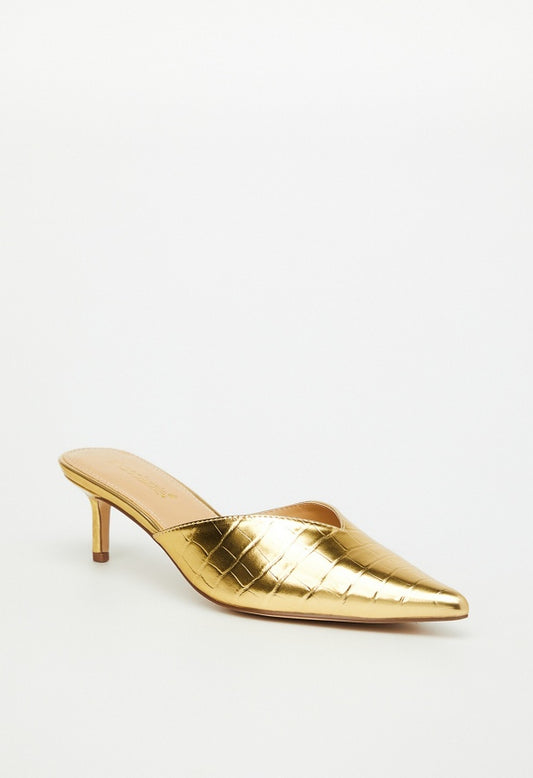 Iva Pointed Toe Mule Gold