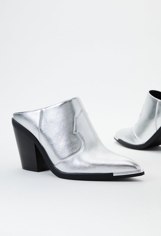 Cleo Western Mule Silver