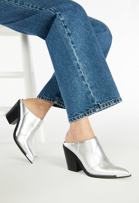 Cleo Western Mule Silver