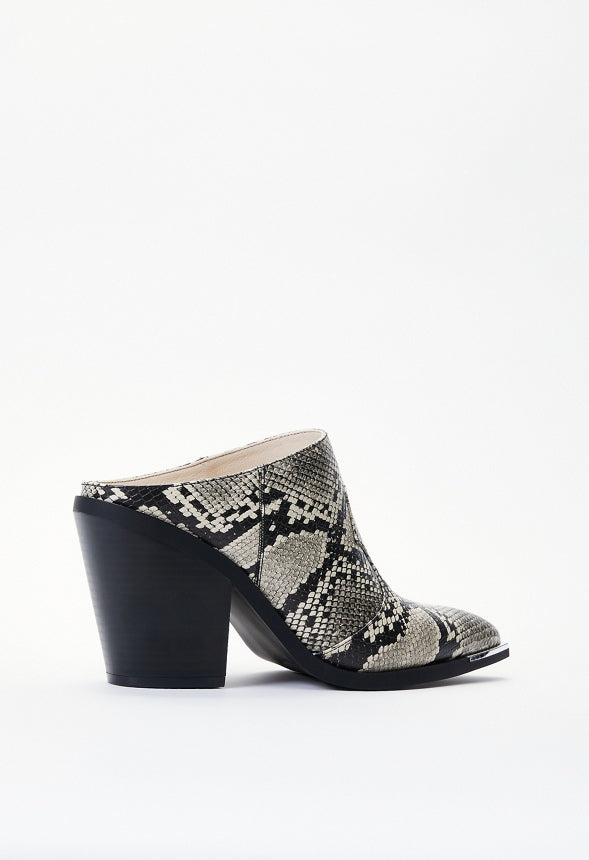 Cleo Western Mule Snake