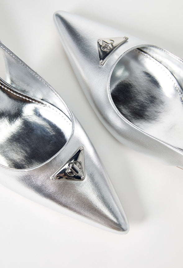 Kendi Slingback Pump Silver
