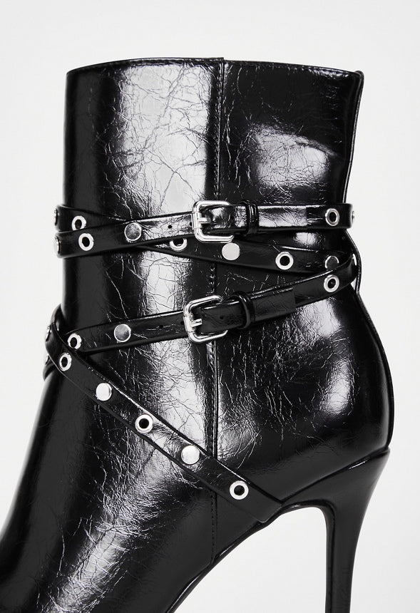 Roxana Stiletto Bootie Black