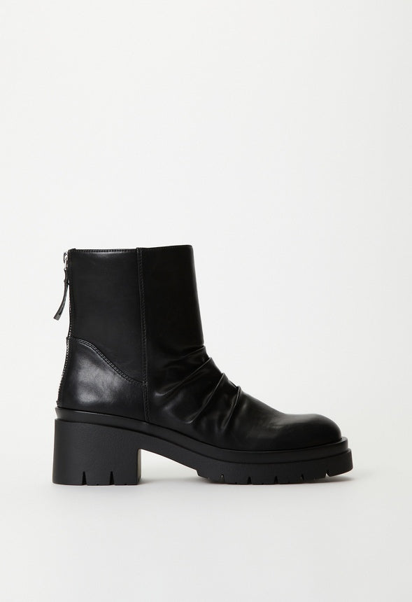 Finley Block Heeled Bootie Black