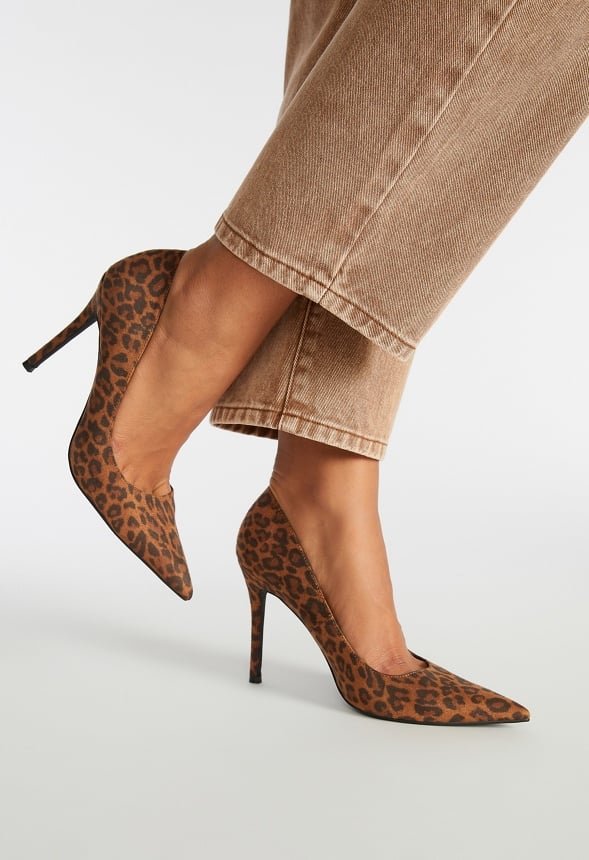 Naomi Classic Pump Brown Leopard