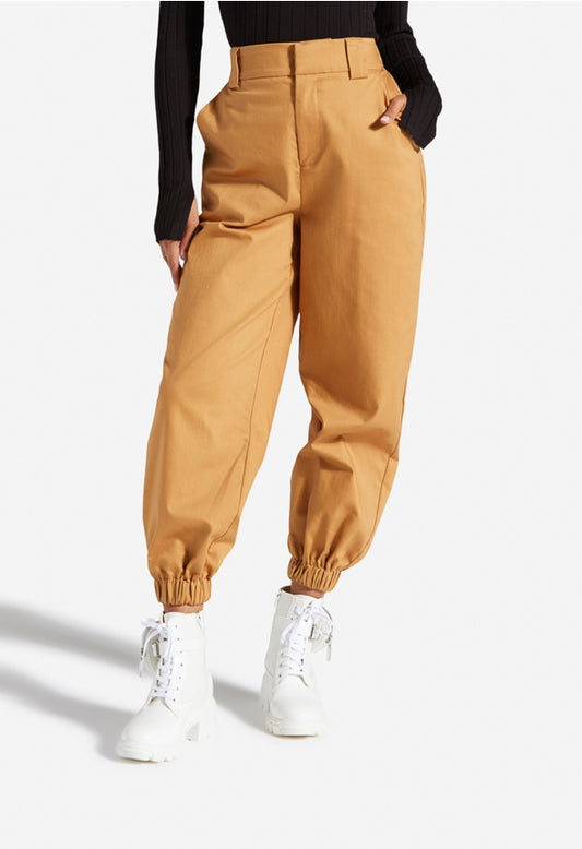 LIGHTWEIGHT RELAXED FIT CARGO JOGGERS Brown Sugar