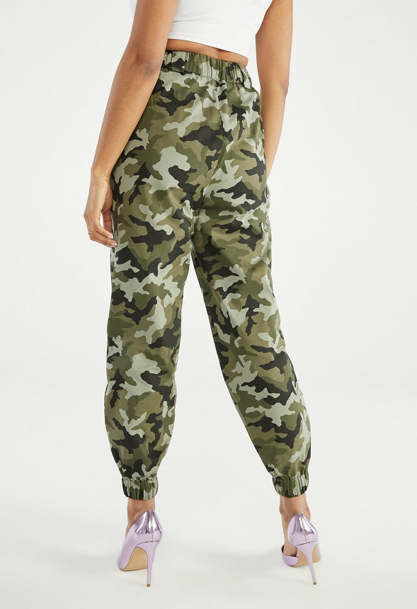 Lightweight Relaxed Fit Cargo Joggers Green Camo Print