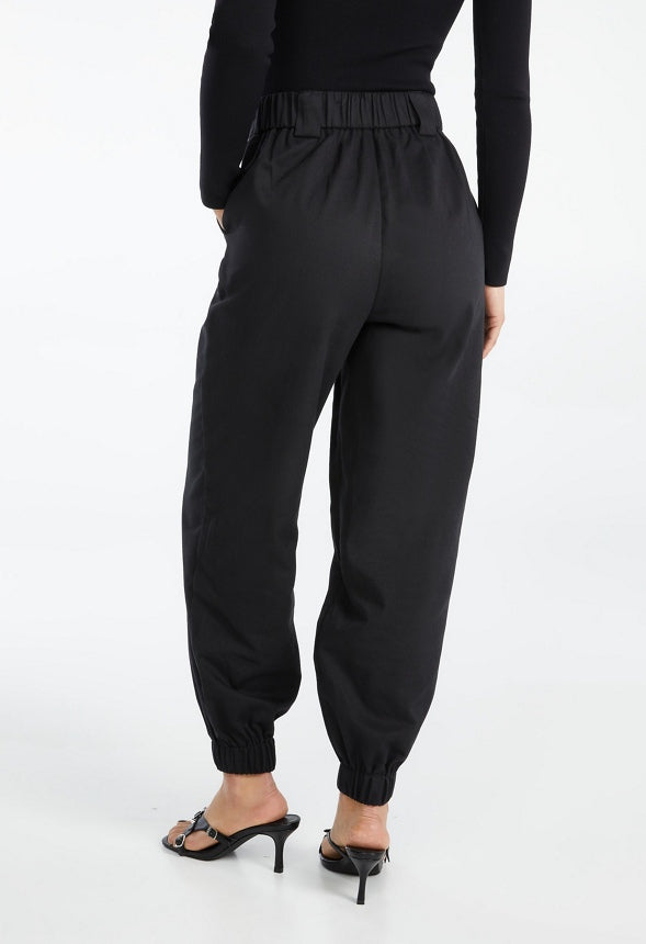 LIGHTWEIGHT RELAXED FIT CARGO JOGGERS Caviar